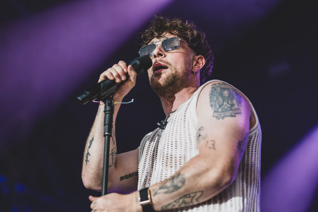 Tom Grennan Concert Photography 2023. Tom Brennan performs at Thetfors High Lodge - Concert Photography but Blanc Creative More Than Just Music.