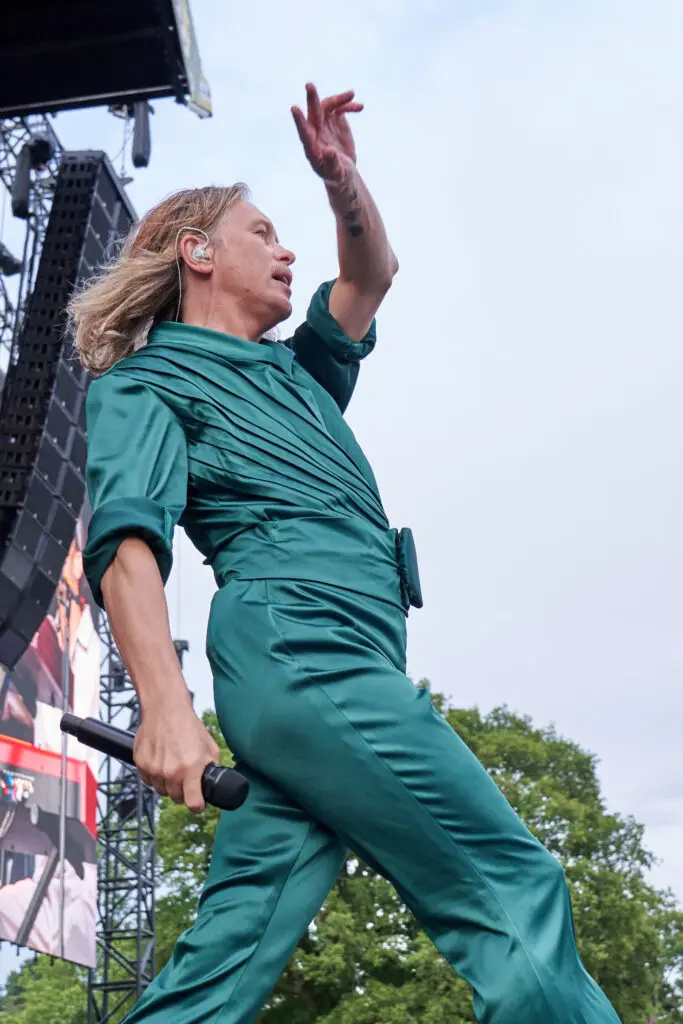 Mark Owen Photography as he performs a fantastic set on the Sandringham Royal Estate supporting the Robbie Williams 2023 Tour.