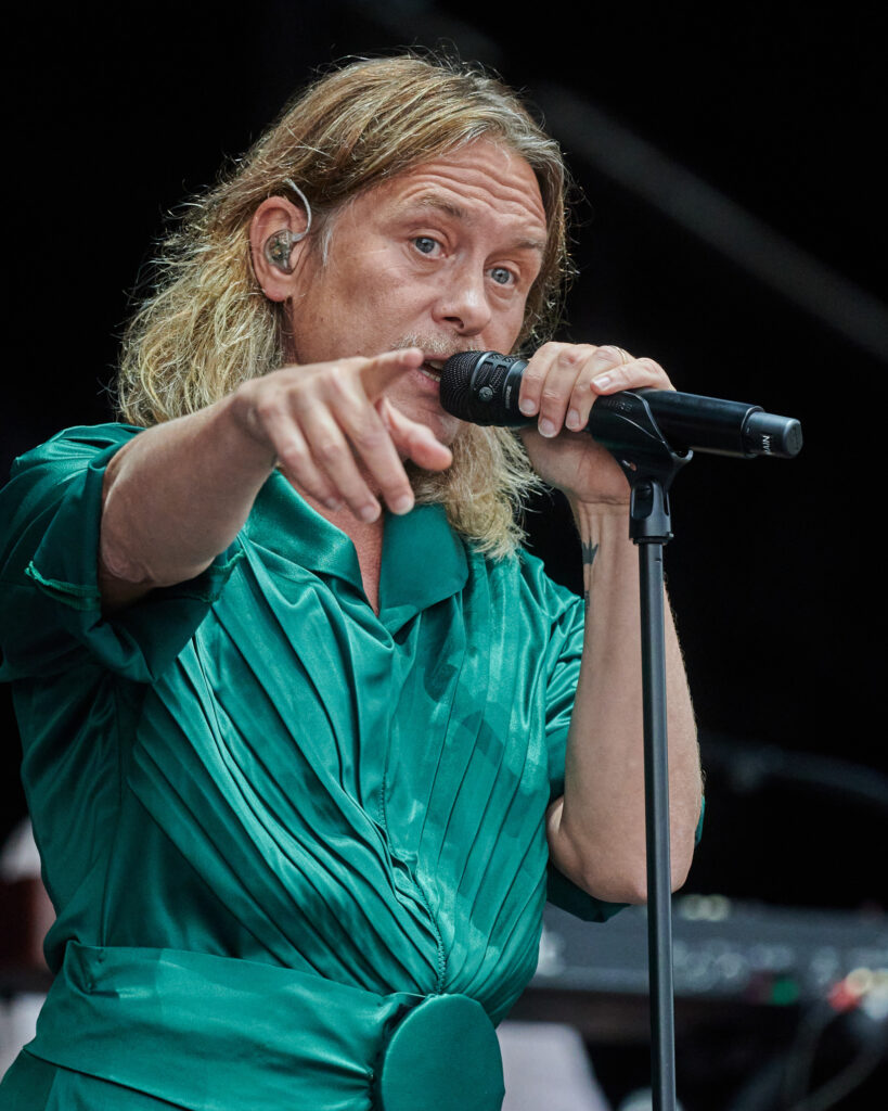 Mark Owen Photography as he performs a fantastic set on the Sandringham Royal Estate supporting the Robbie Williams 2023 Tour.