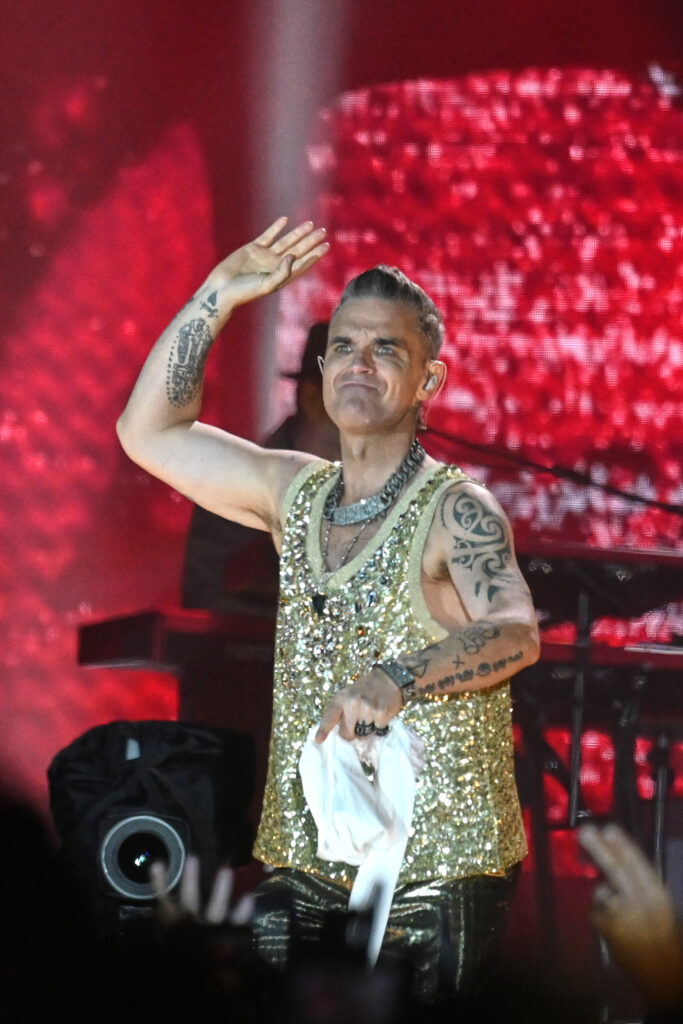 Robbie Williams Photography 2023 Heritage Live - Photography by Lee Blanchflower, Norwich Music Photography