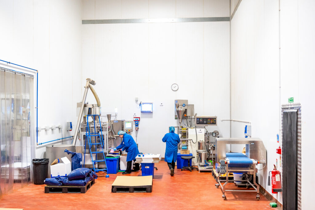Industrial Photography for every commercial sector. High quality manufacturing Photography in factories, warehouses, processing plants and food factories.